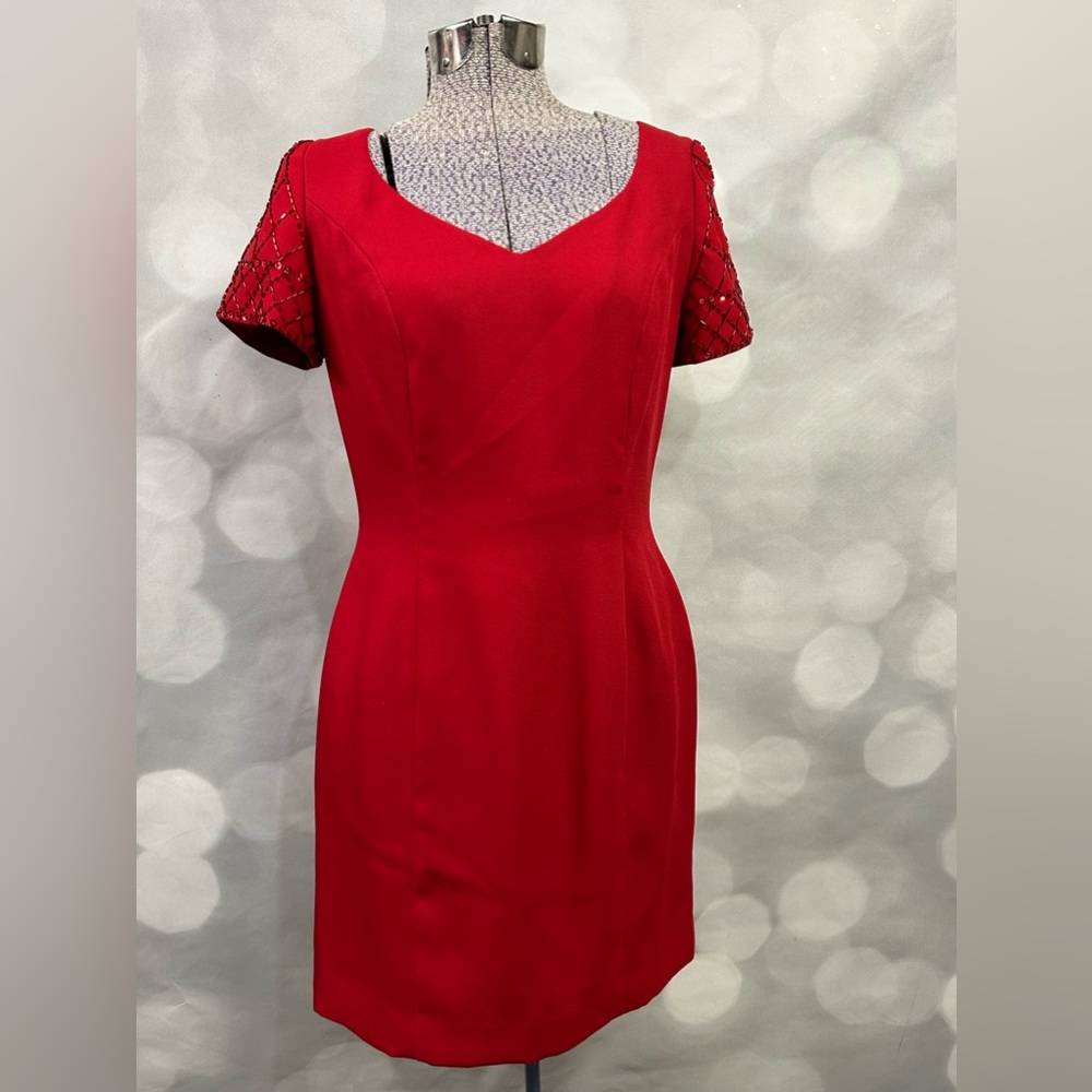Vintage unbranded beaded holiday or Valentine red dress.‎ Measurements in photos